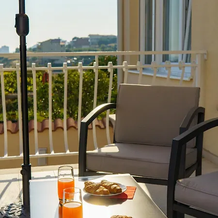 L&l With Swimming Pool And Seaview * Сплит
